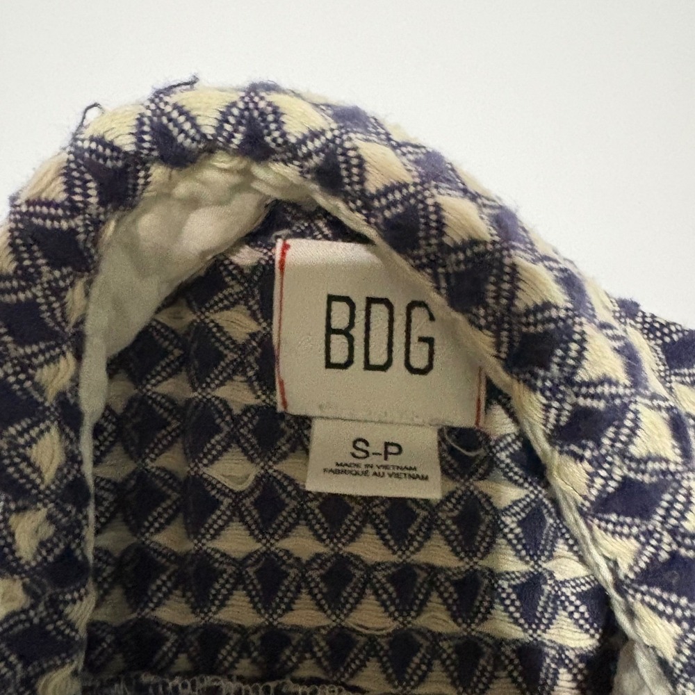 BDG Urban Outfitters Mens Small Blue Geometric Jacquard Button Down Shirt - Picture 2 of 5